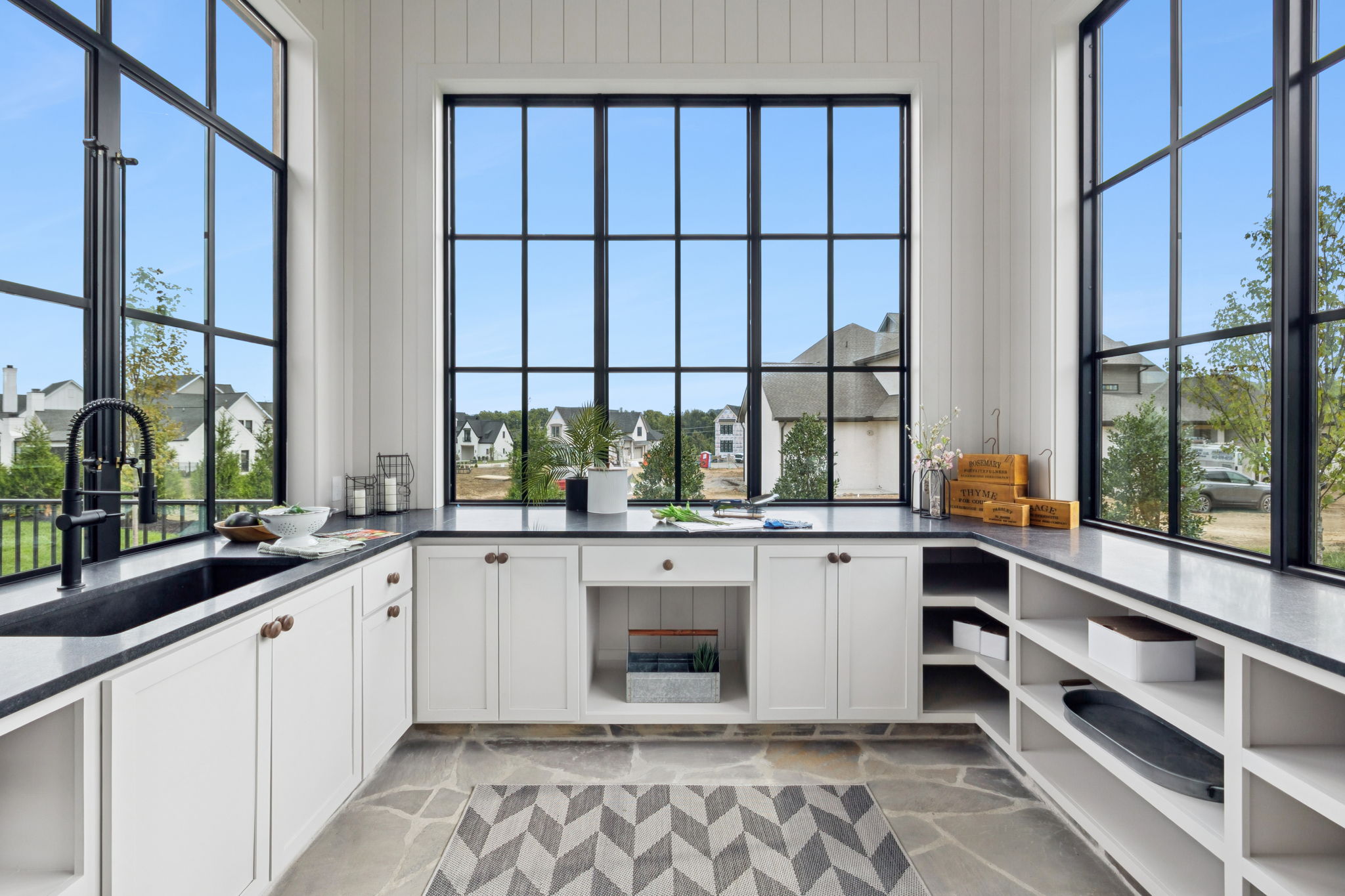 Landon Development Group LLC